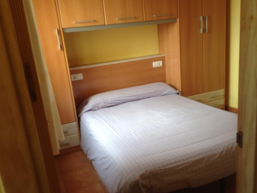 Apartaments La Fabrica Horta de Sant Joan Room photo
